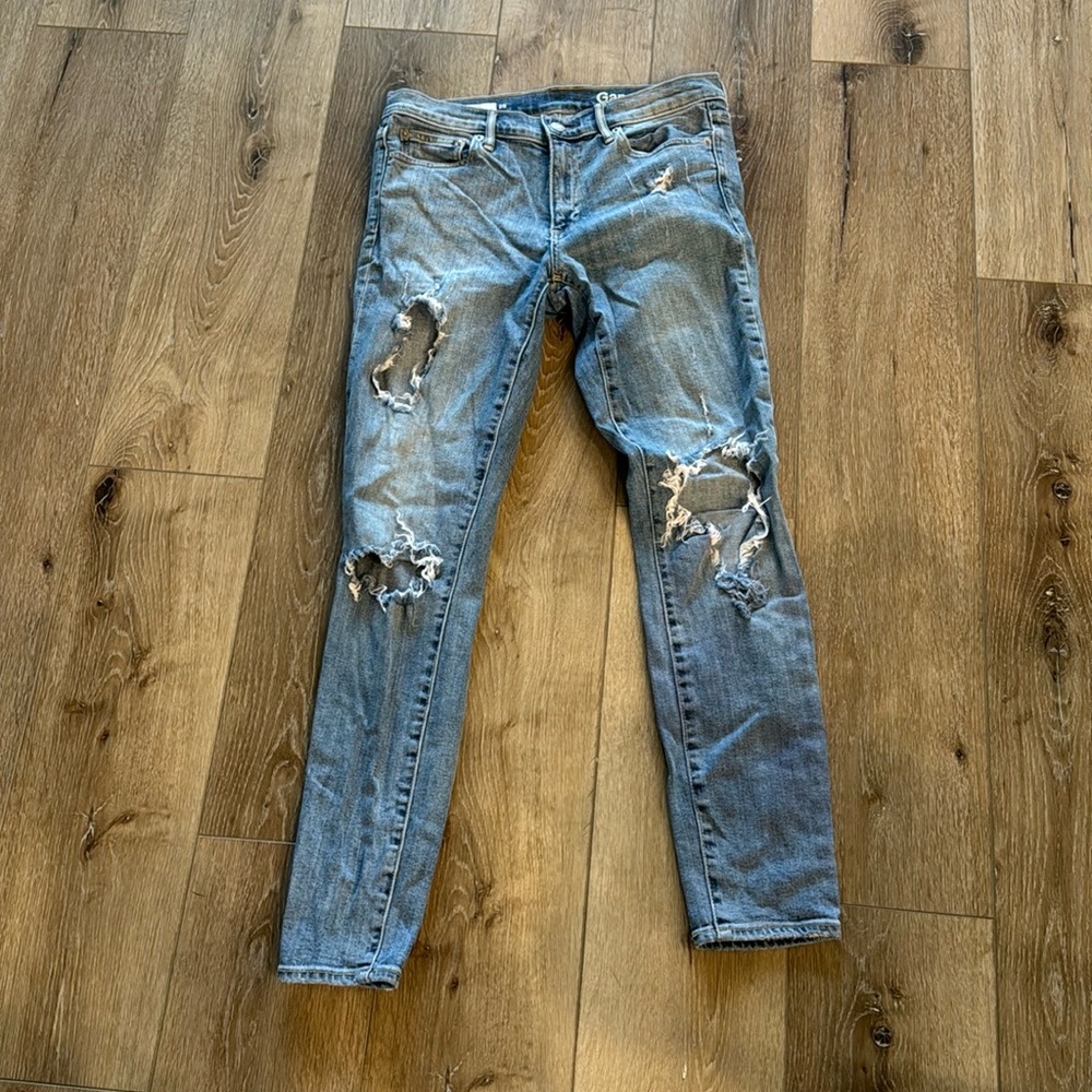 GAP 1969 Distressed Skinny Jeans